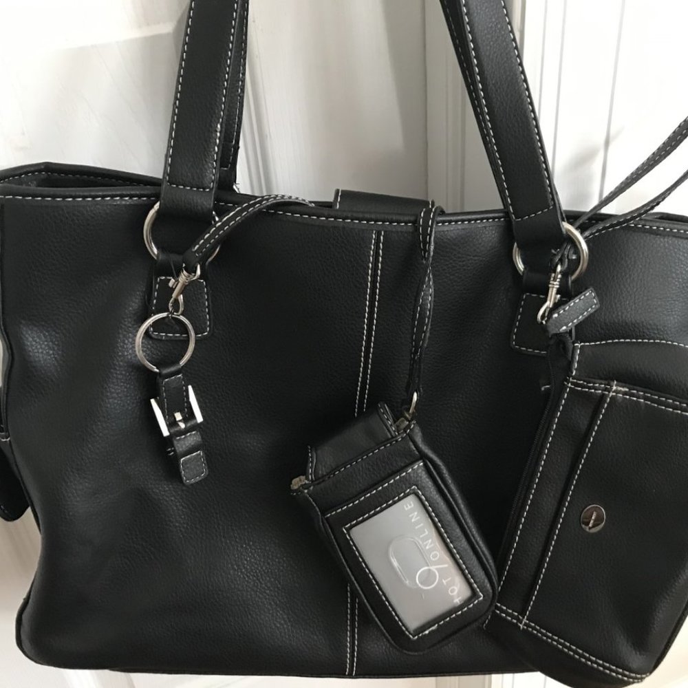 Nine West Black Tote Pocketbook